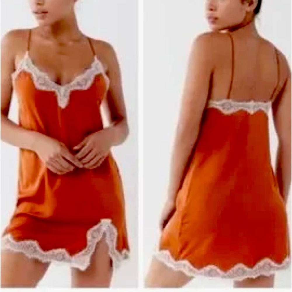 BRAND NEW WITH TAGS Urban Outfitters Rust Slip Dress